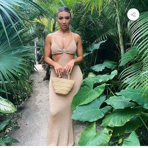 Cutout maxi dress - beach dress